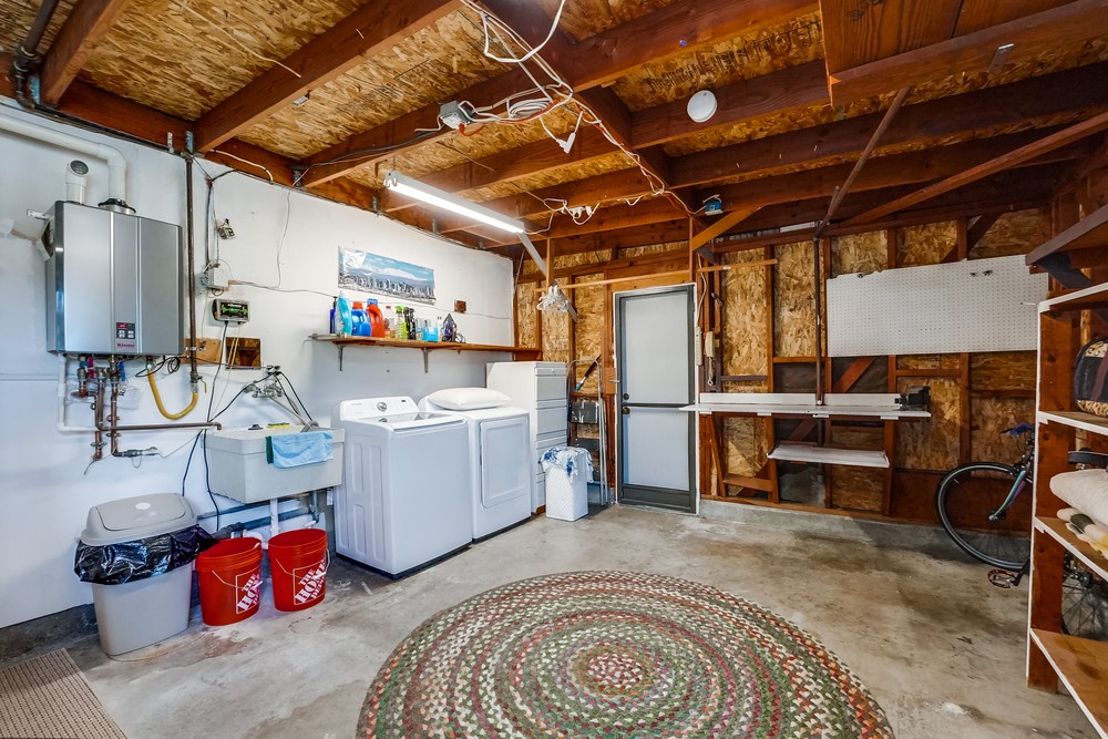 Virtual tour photo 46 of 60 for 2113 Becky Pl