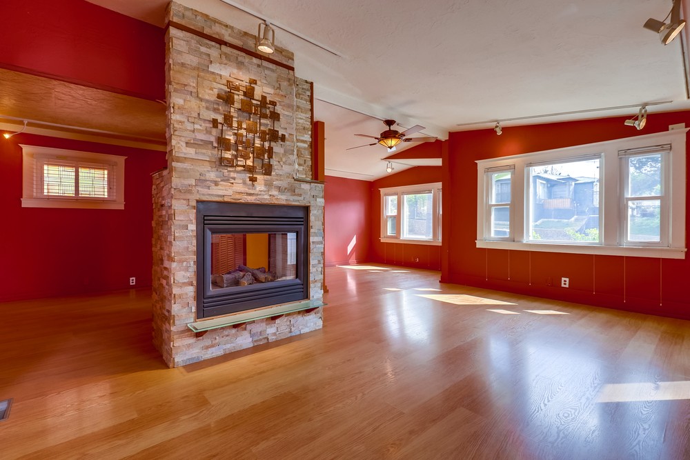 Virtual tour photo 17 of 35 for 2114 2nd Ave