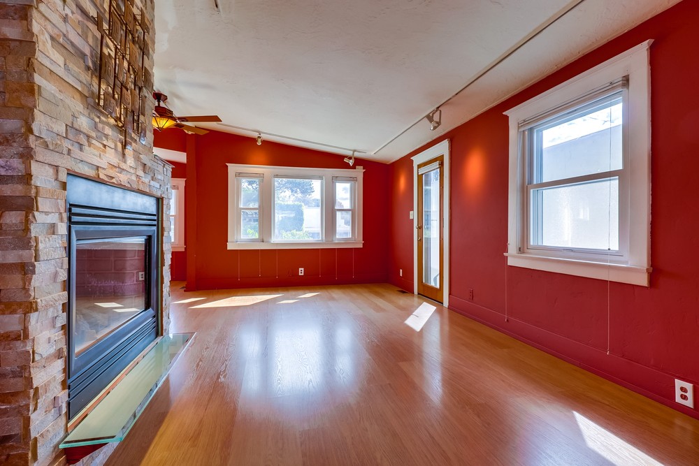 Virtual tour photo 18 of 35 for 2114 2nd Ave