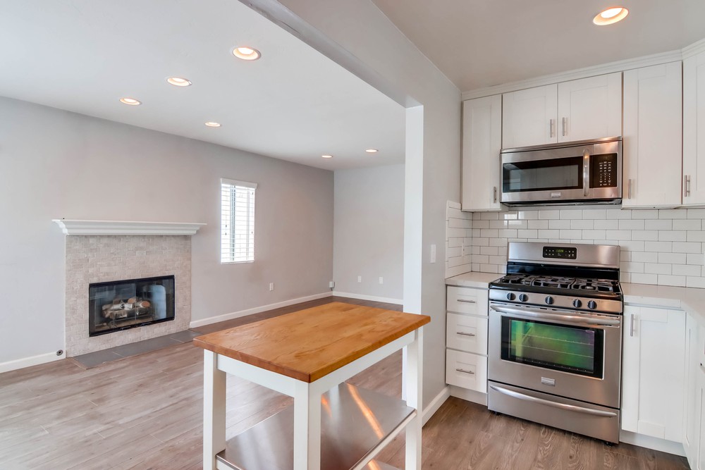 Virtual tour photo 22 of 52 for 2114 Ebers St