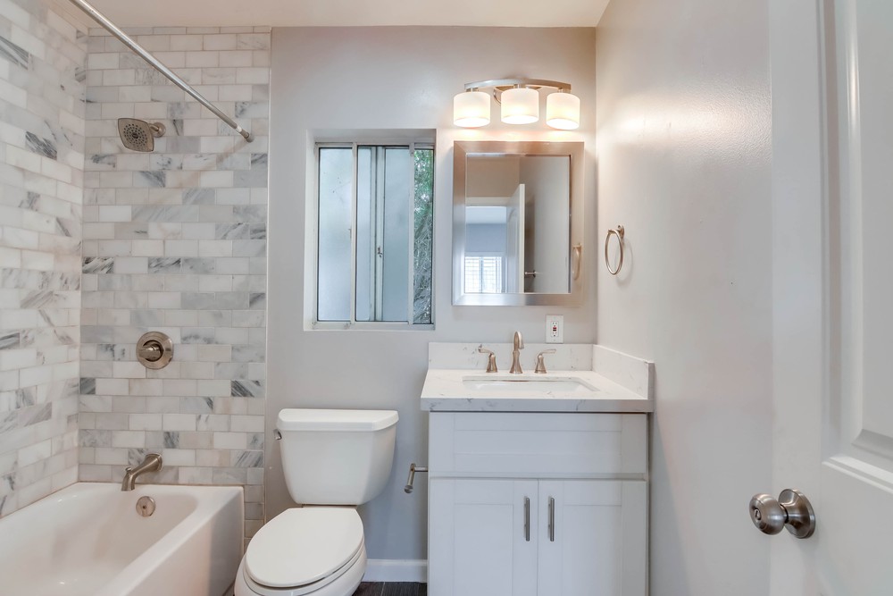 Virtual tour photo 25 of 52 for 2114 Ebers St