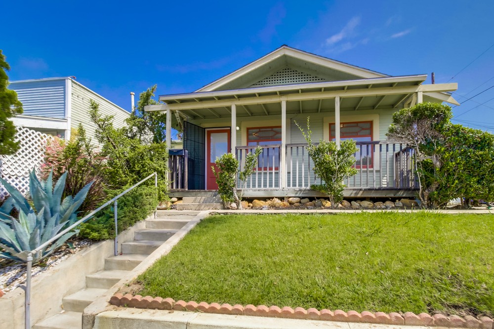 Virtual tour photo 1 of 35 for 2114 Lincoln Ave