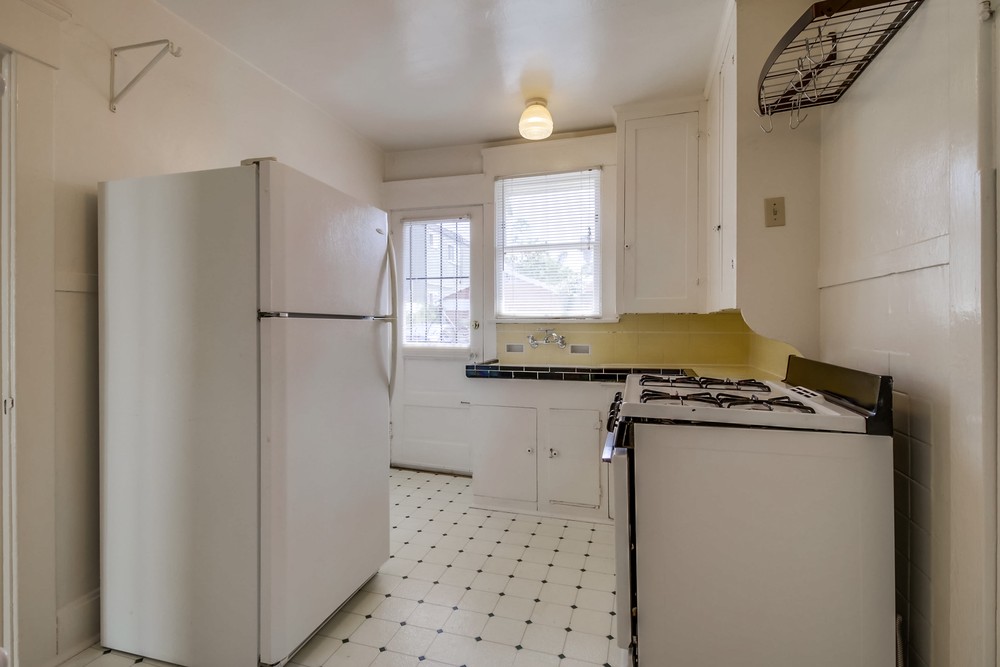 Virtual tour photo 18 of 35 for 2114 Lincoln Ave