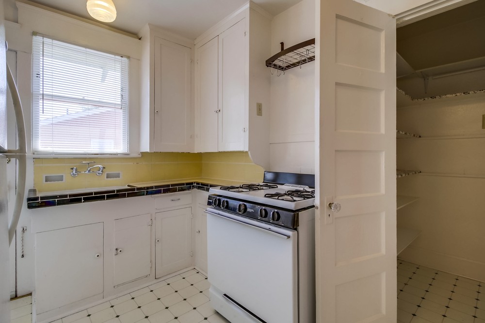 Virtual tour photo 20 of 35 for 2114 Lincoln Ave