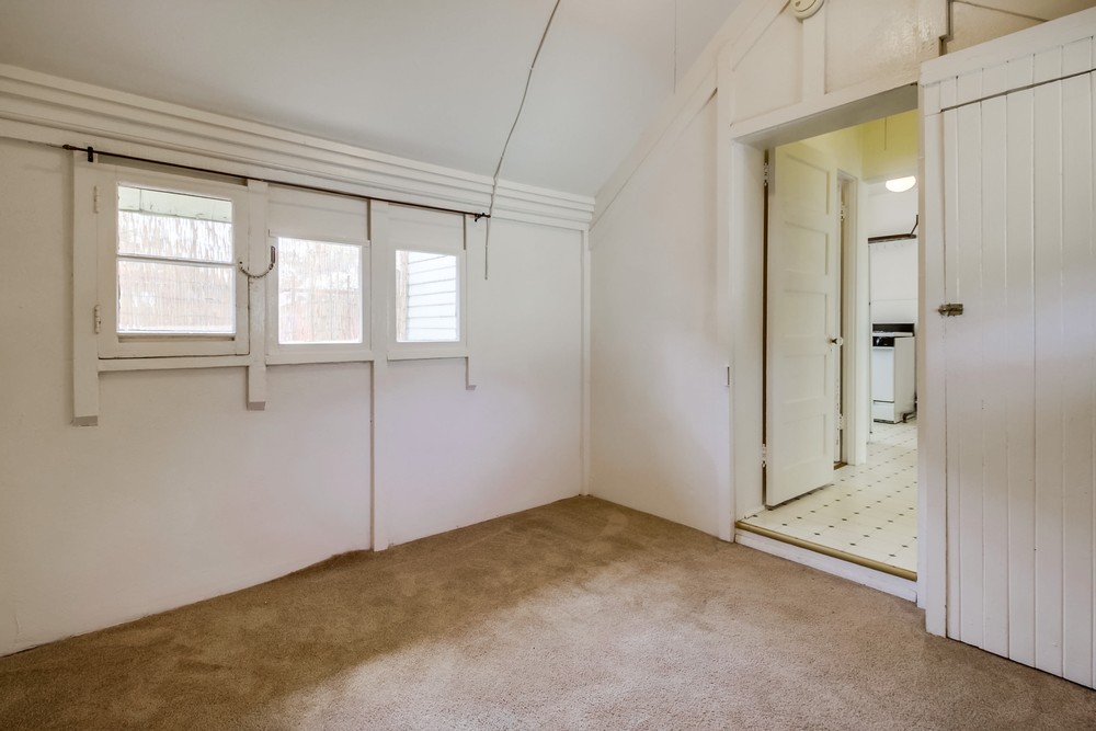 Virtual tour photo 24 of 35 for 2114 Lincoln Ave