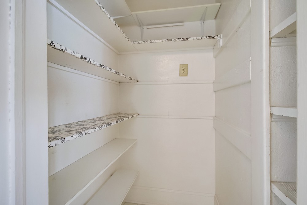 Virtual tour photo 31 of 35 for 2114 Lincoln Ave