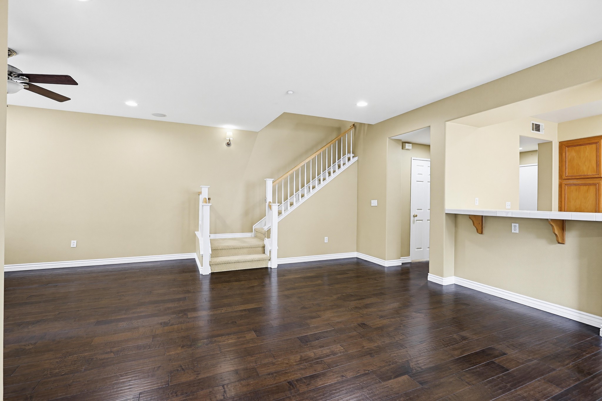 Virtual tour photo 12 of 56 for 2114 Timberwood