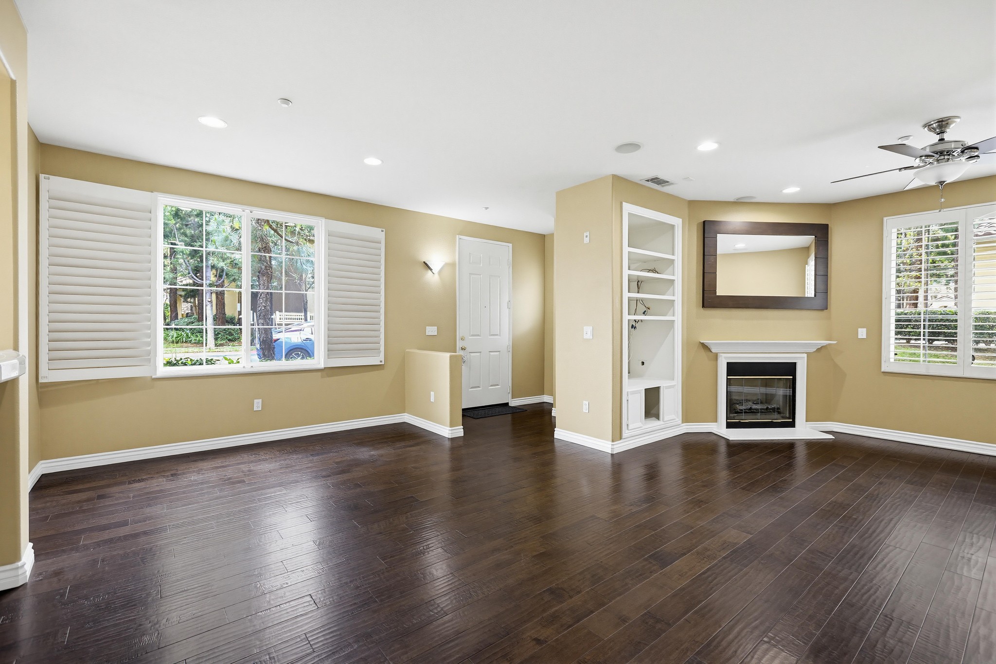 Virtual tour photo 15 of 56 for 2114 Timberwood
