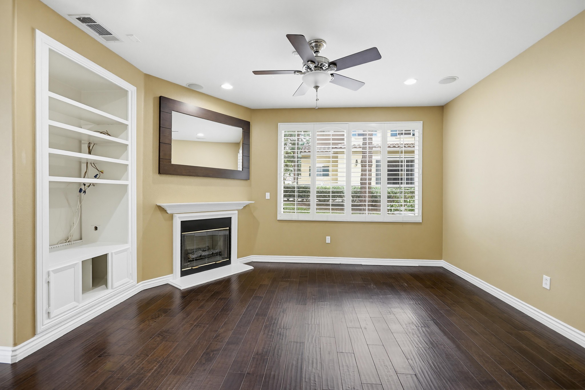 Virtual tour photo 20 of 56 for 2114 Timberwood