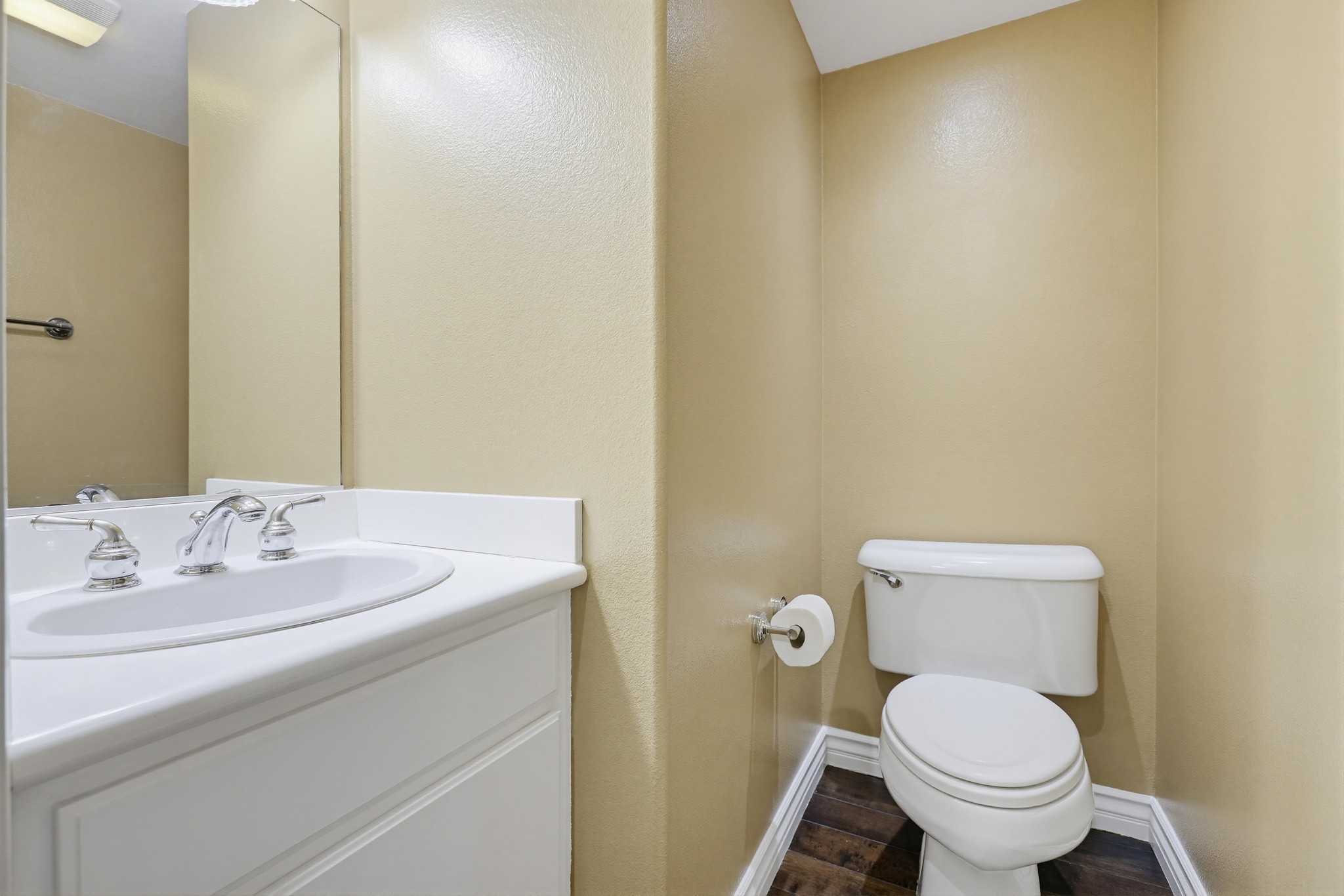 Virtual tour photo 28 of 56 for 2114 Timberwood