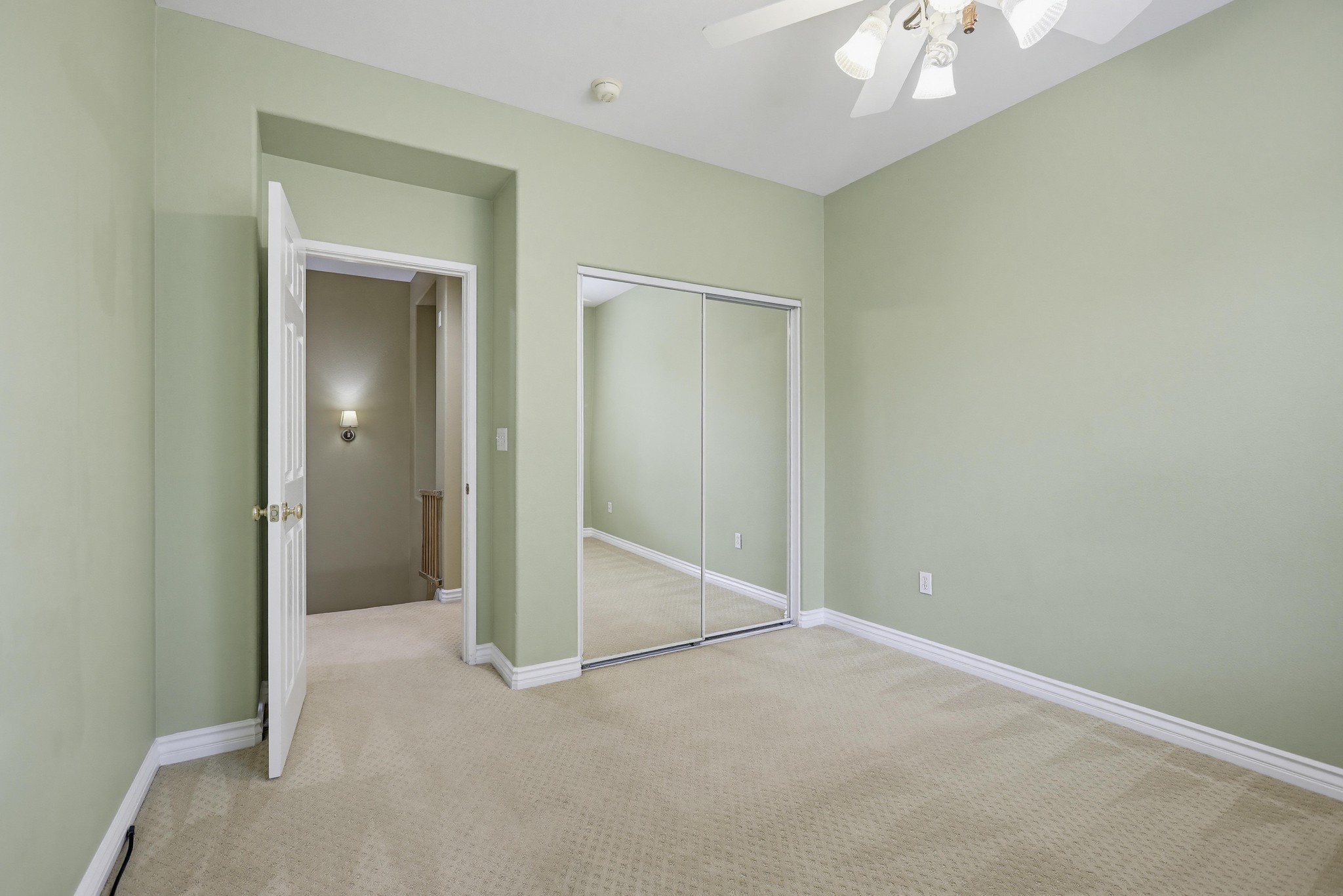 Virtual tour photo 41 of 56 for 2114 Timberwood