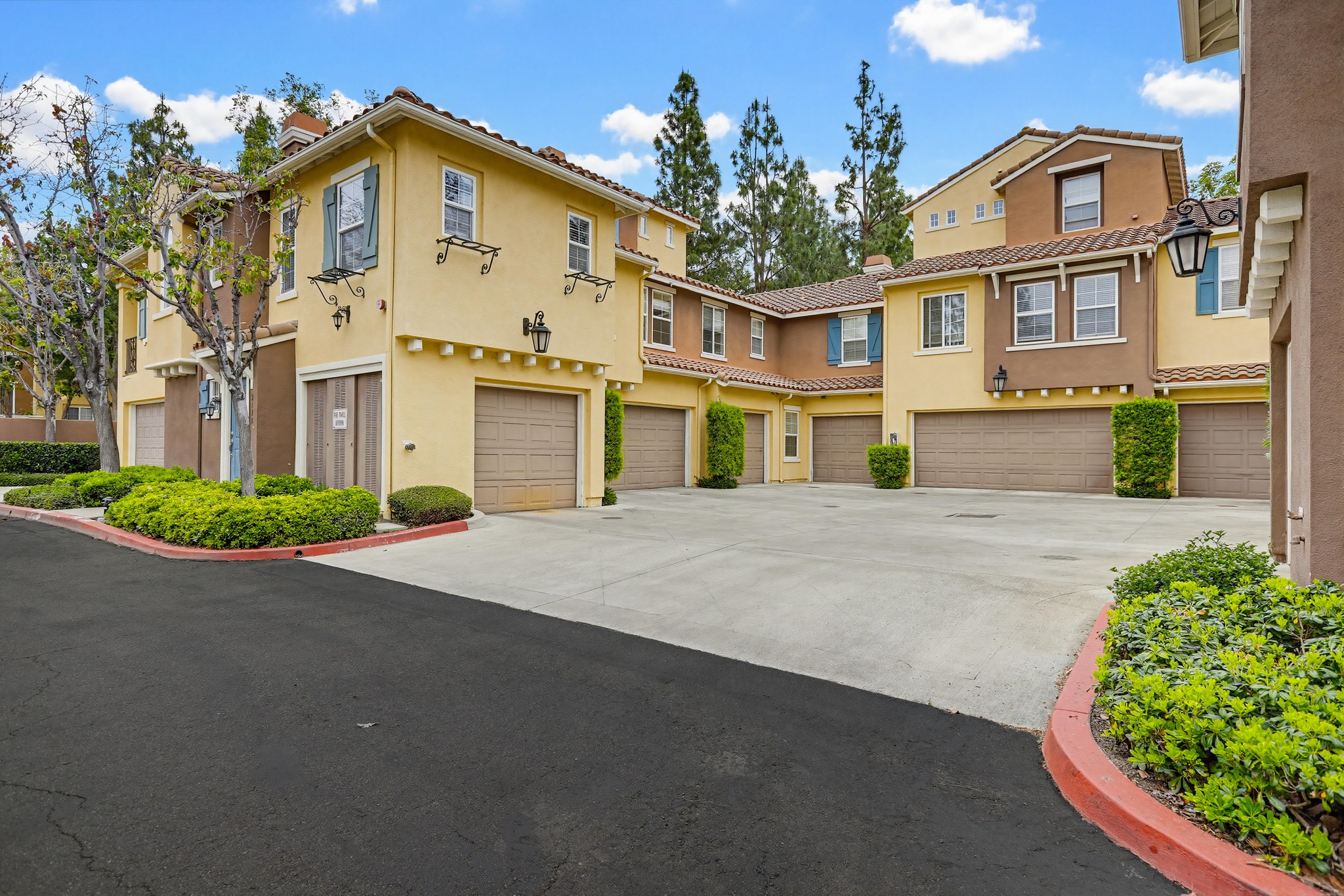 Virtual tour photo 49 of 56 for 2114 Timberwood