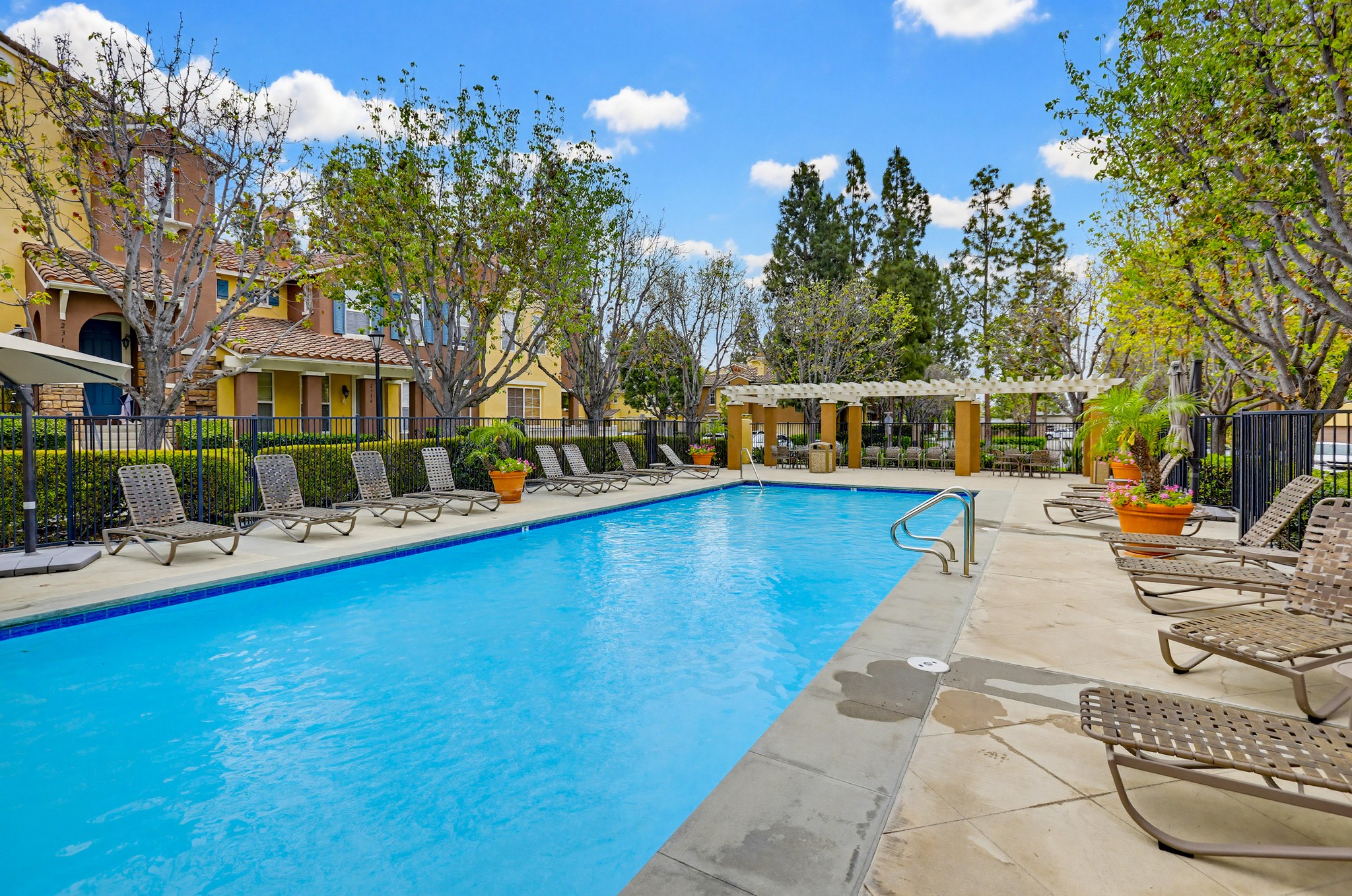 Virtual tour photo 52 of 56 for 2114 Timberwood