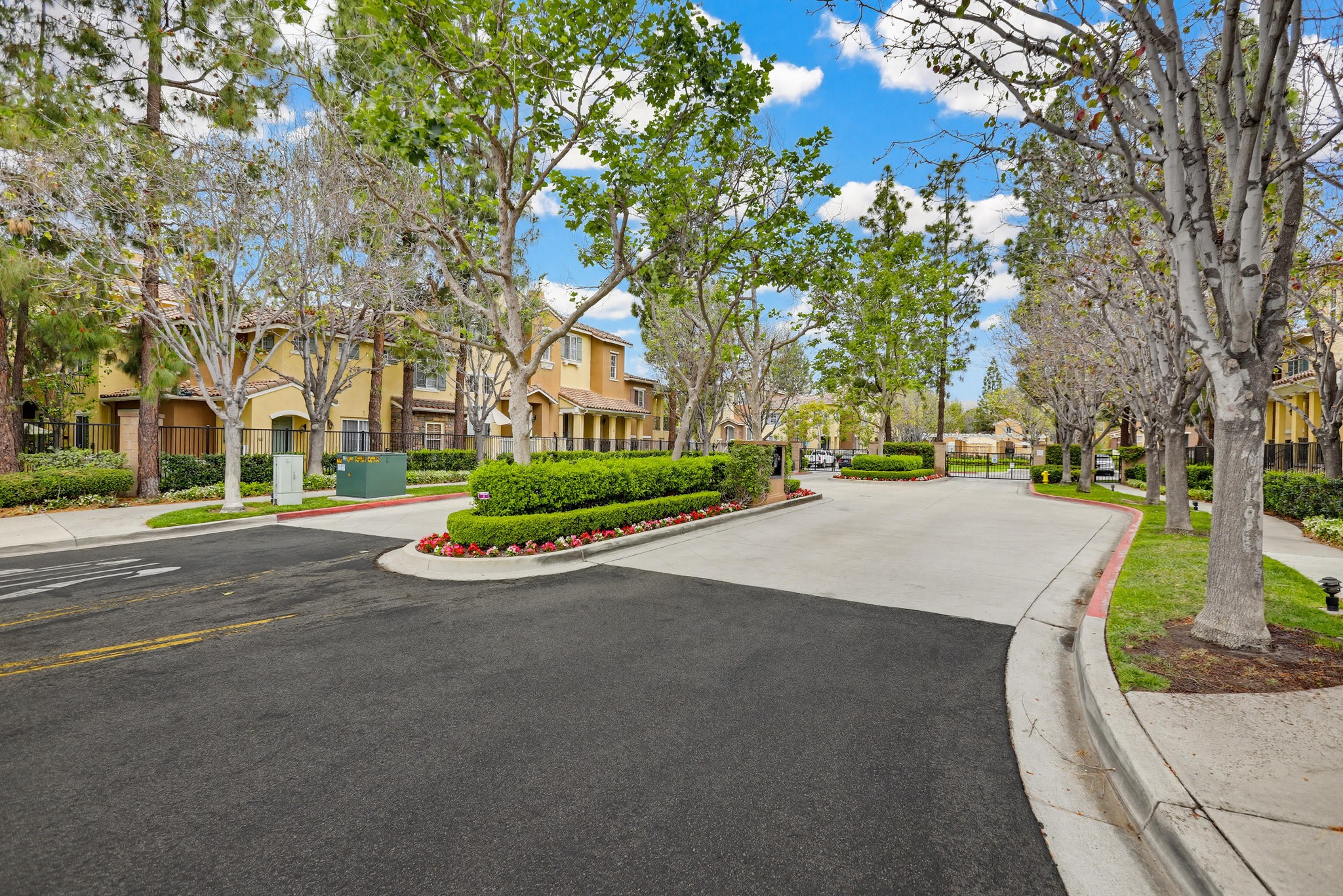 Virtual tour photo 55 of 56 for 2114 Timberwood