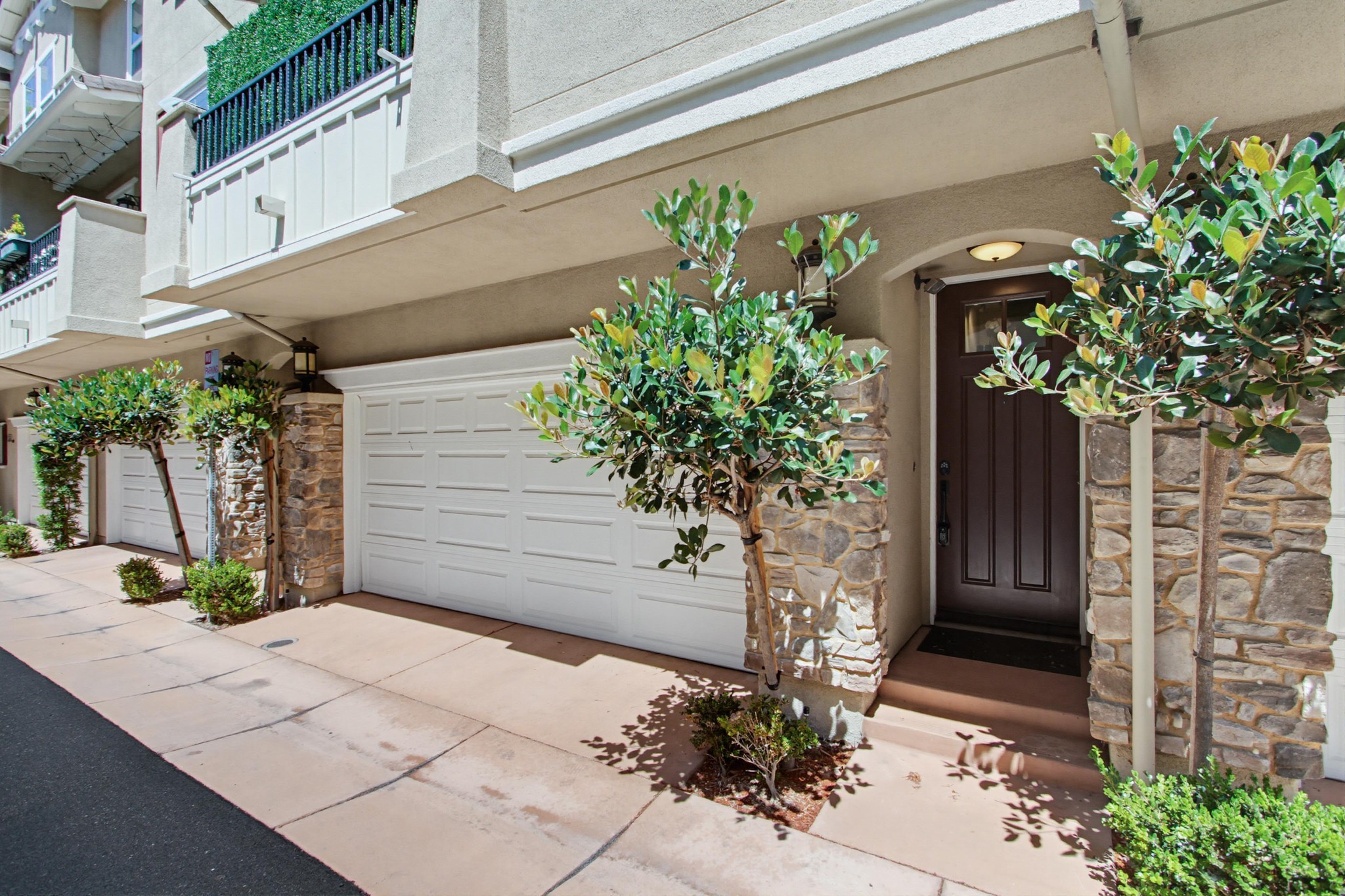 Virtual tour photo 5 of 41 for 2115 Cosmo Way