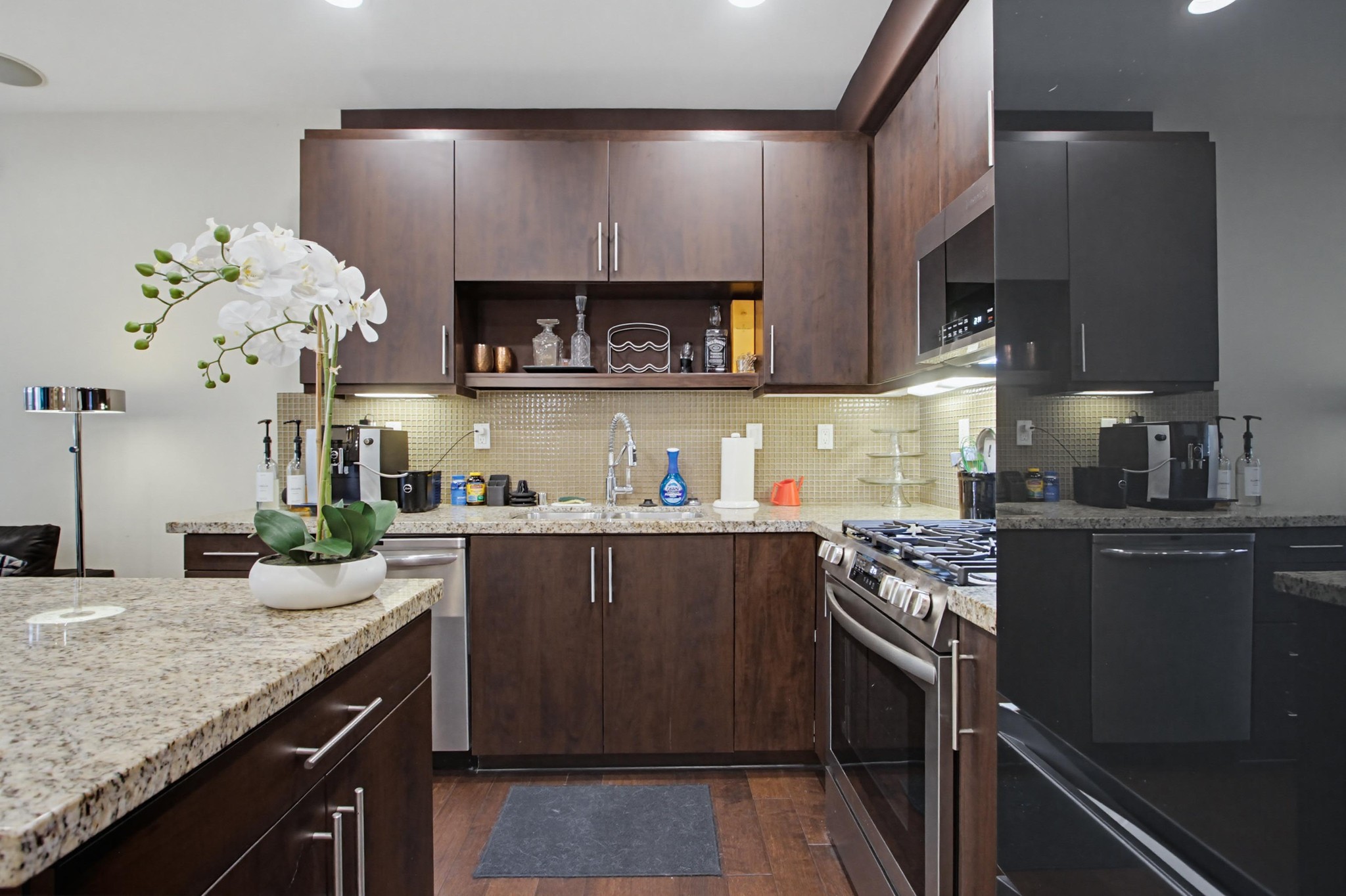 Virtual tour photo 13 of 41 for 2115 Cosmo Way
