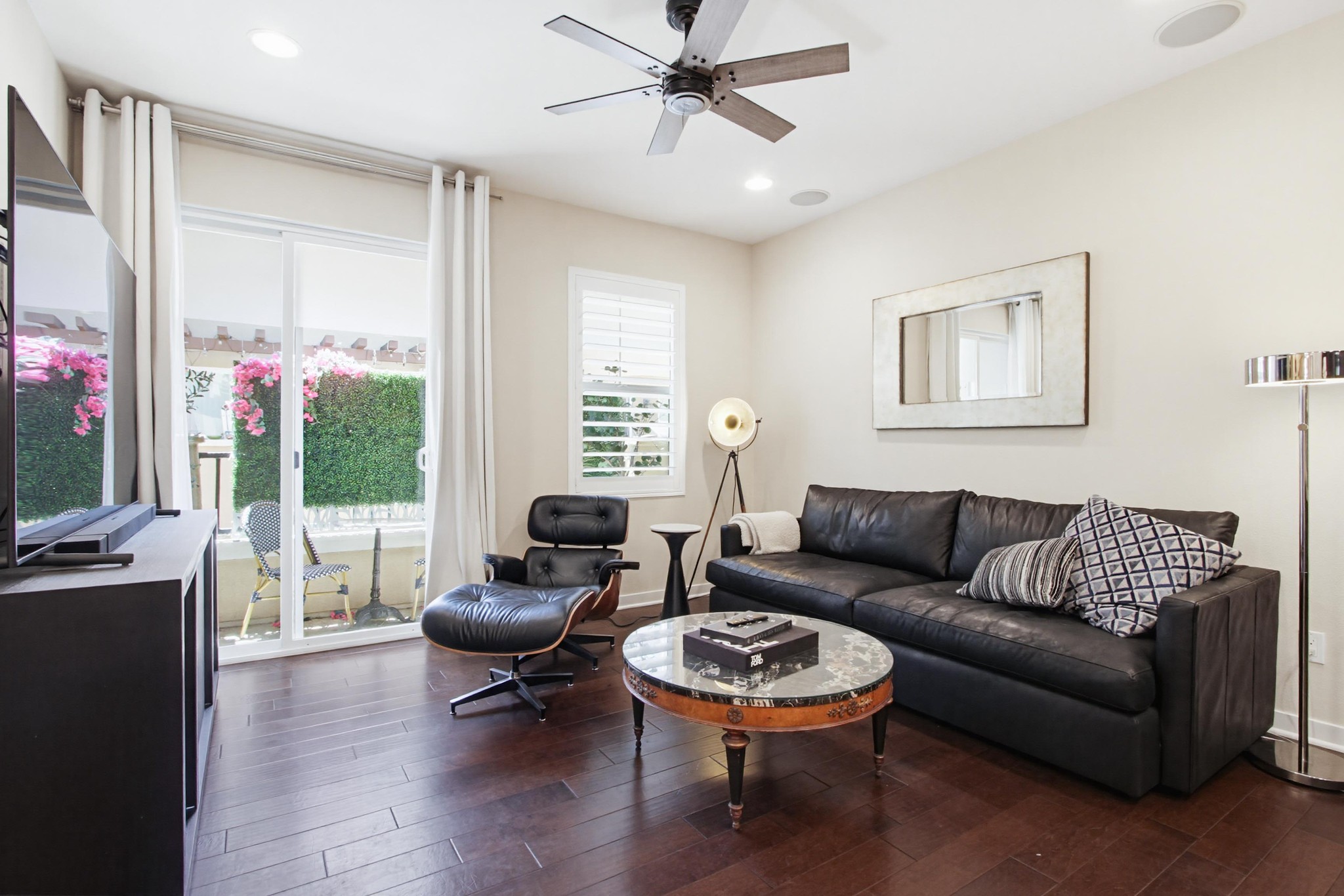 Virtual tour photo 16 of 41 for 2115 Cosmo Way