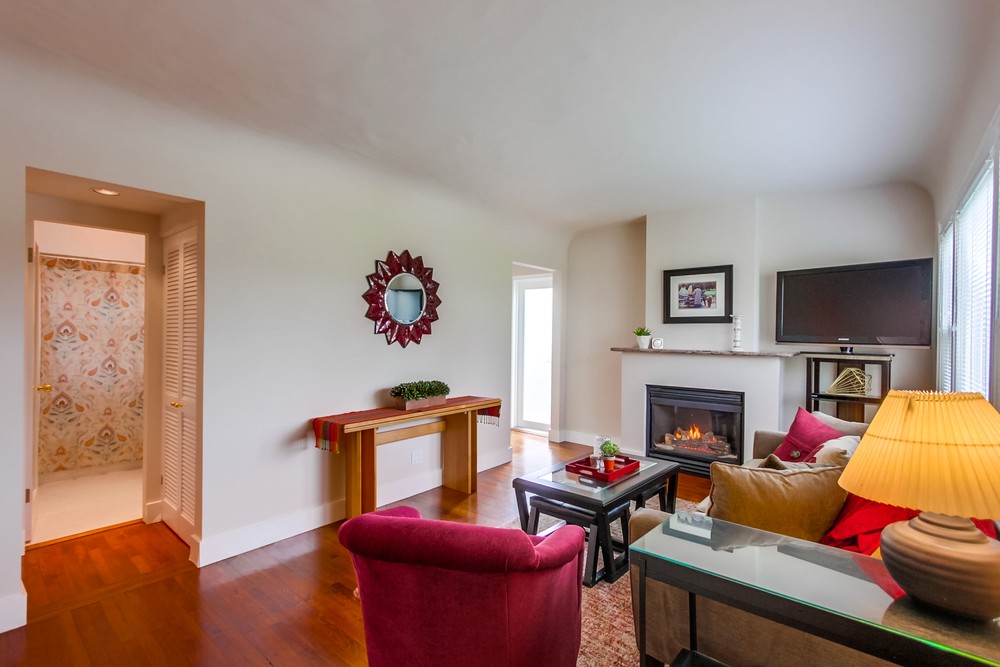 Virtual tour photo 7 of 38 for 2115 Mission Ave