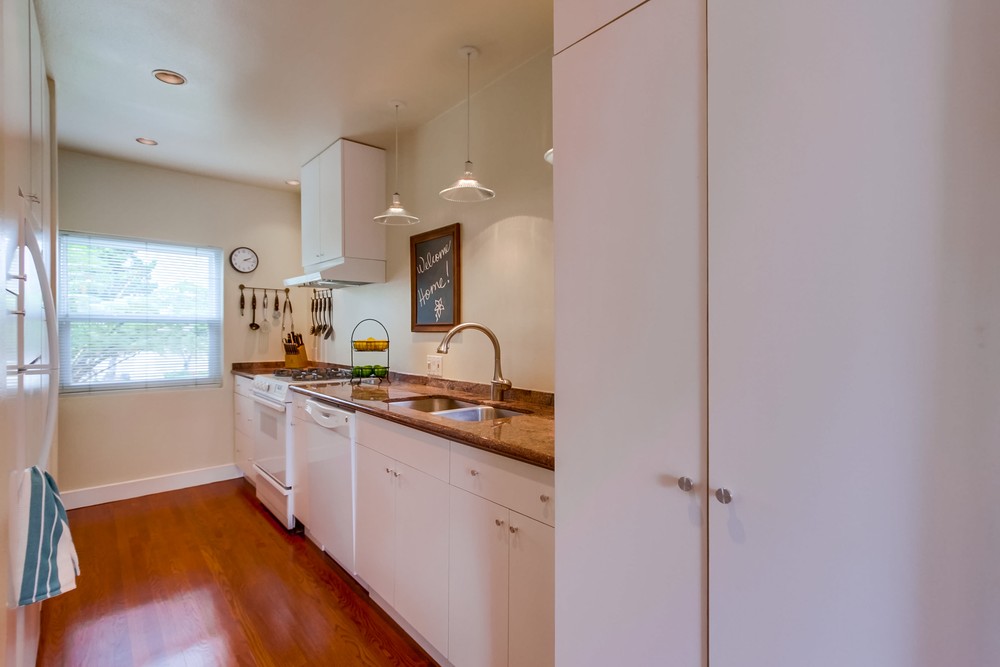 Virtual tour photo 15 of 38 for 2115 Mission Ave