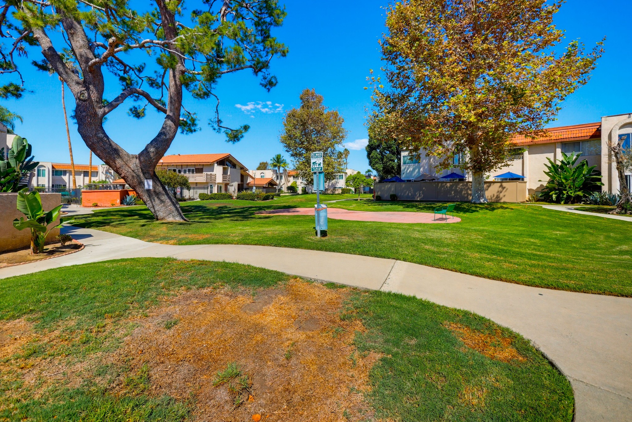 Virtual tour photo 5 of 47 for 212 S Kraemer Blvd