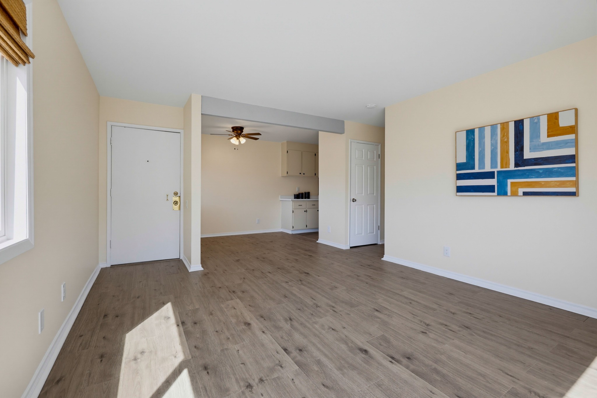 Virtual tour photo 12 of 47 for 212 S Kraemer Blvd