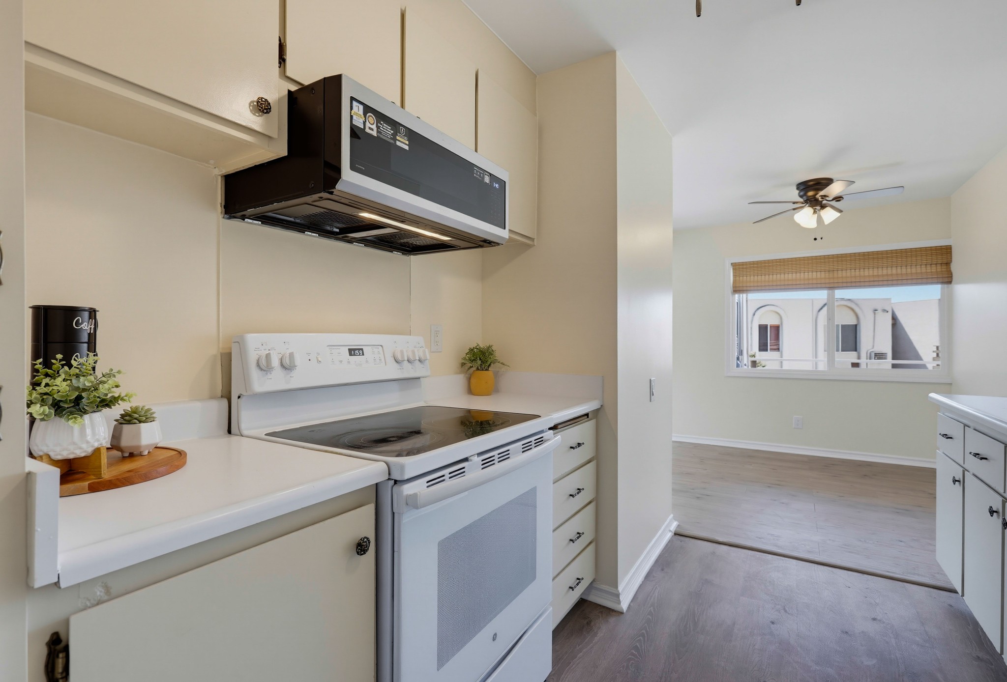 Virtual tour photo 20 of 47 for 212 S Kraemer Blvd