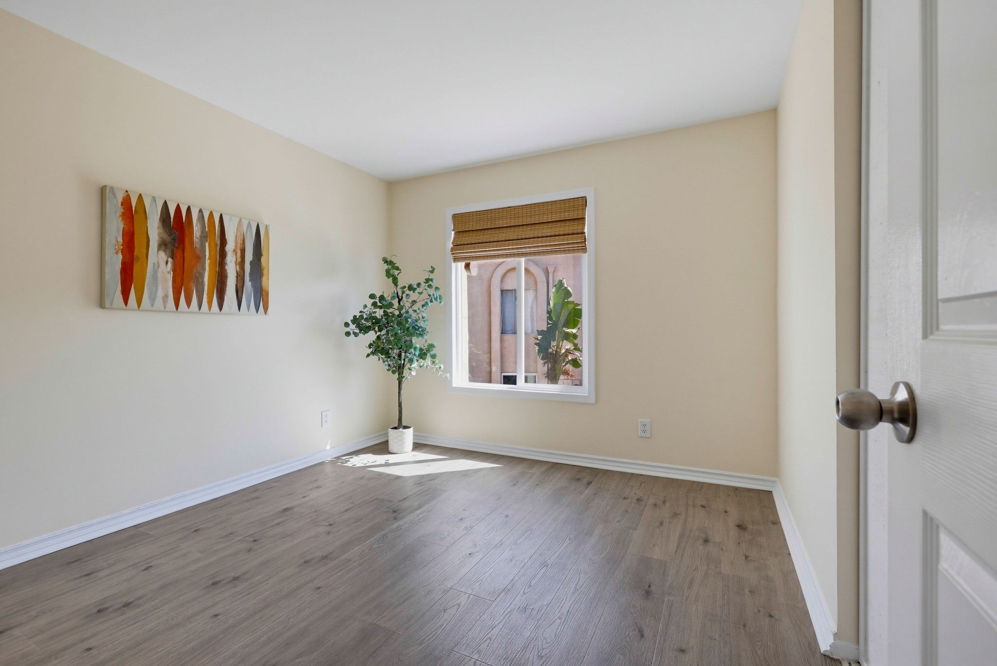 Virtual tour photo 27 of 47 for 212 S Kraemer Blvd