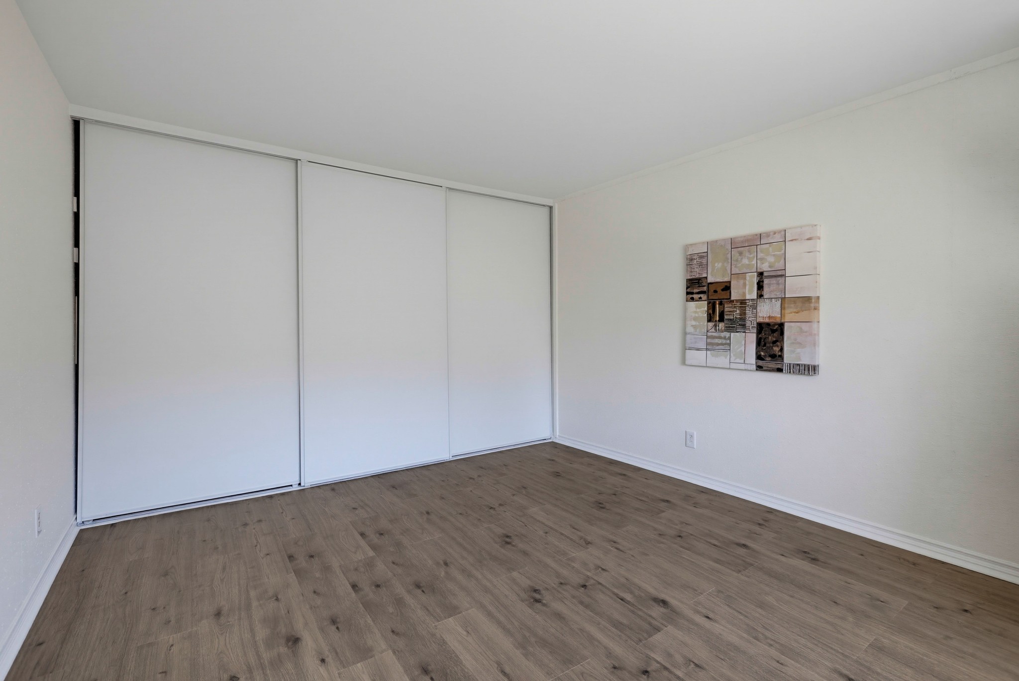 Virtual tour photo 34 of 47 for 212 S Kraemer Blvd