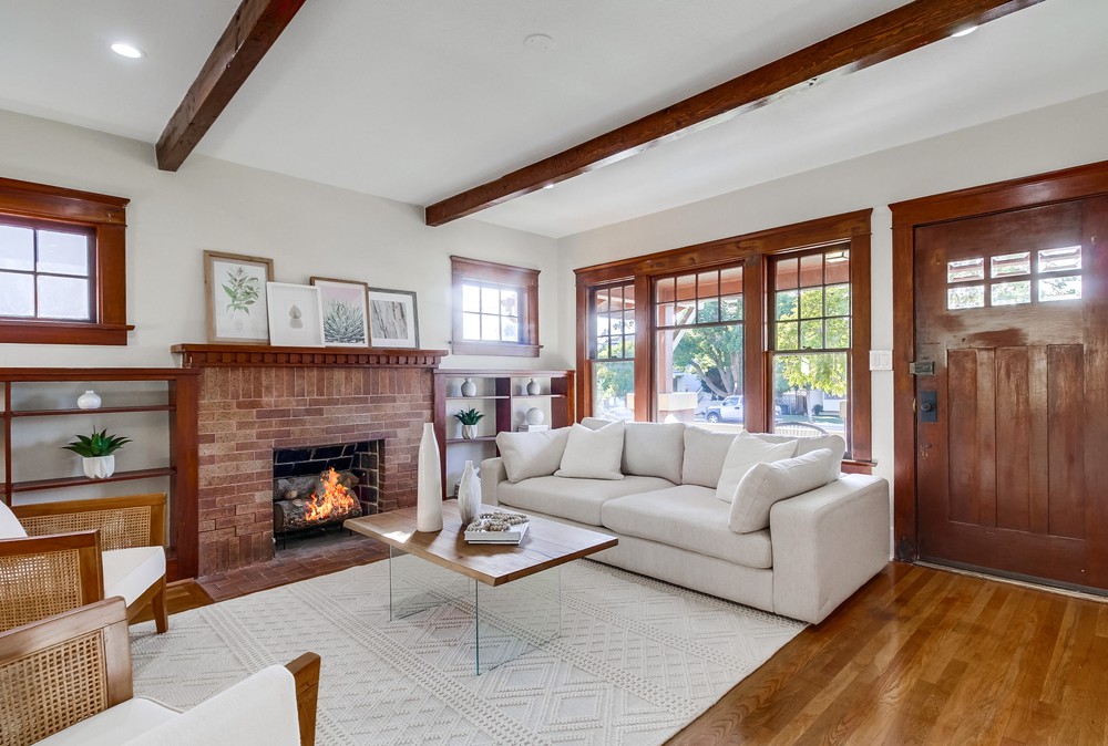Virtual tour photo 13 of 83 for 2121 Dale St