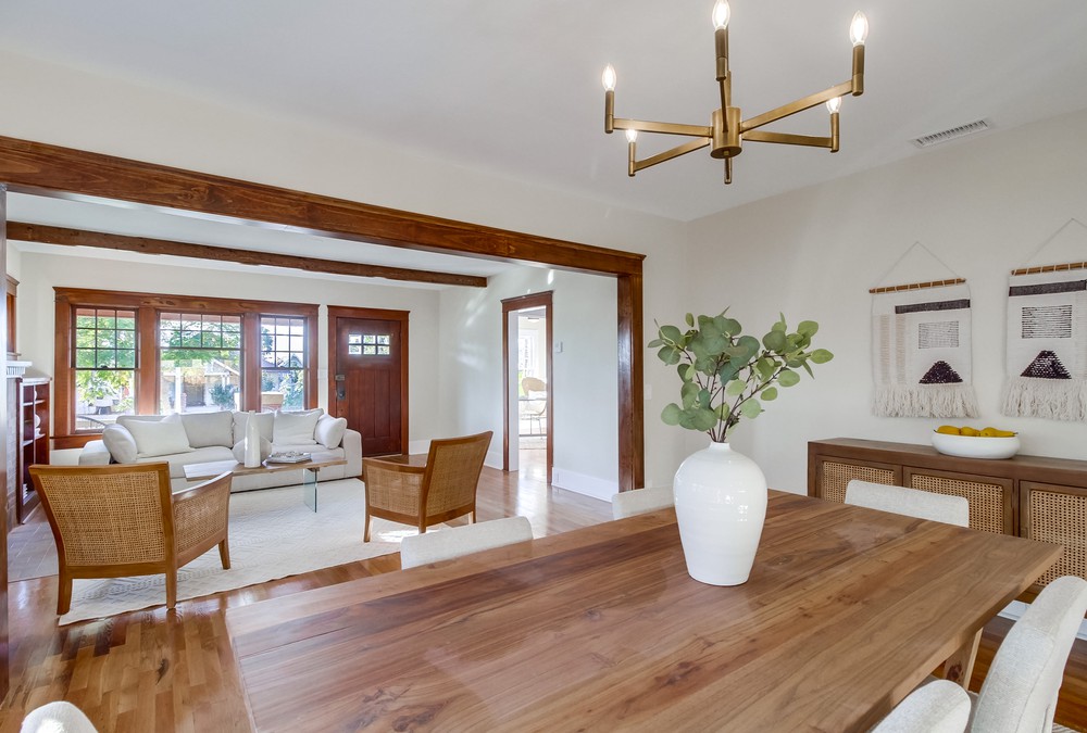 Virtual tour photo 18 of 83 for 2121 Dale St