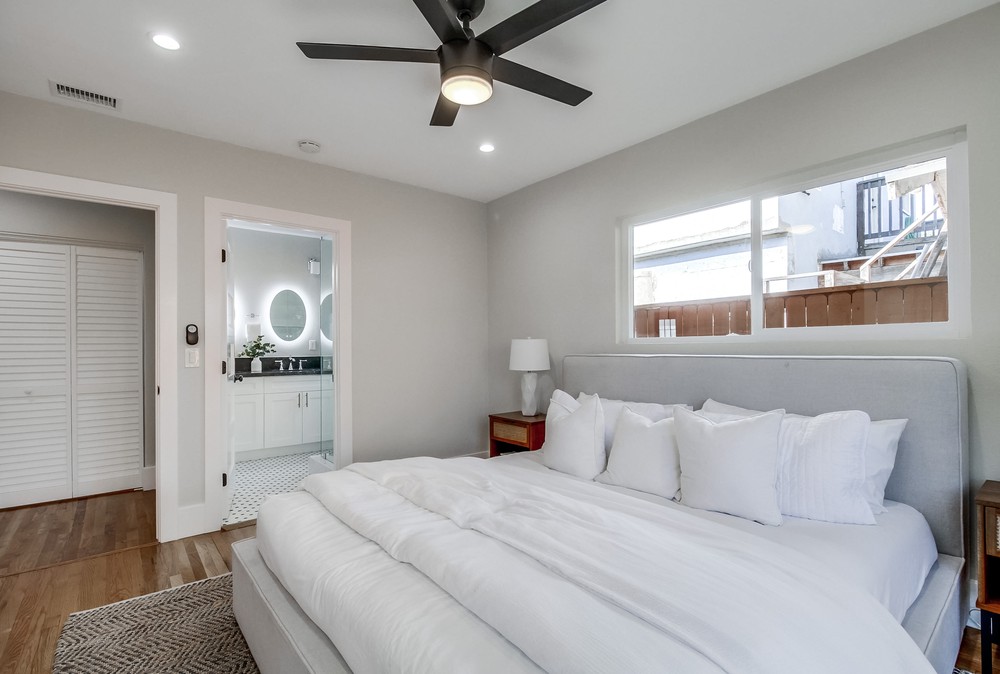 Virtual tour photo 33 of 83 for 2121 Dale St