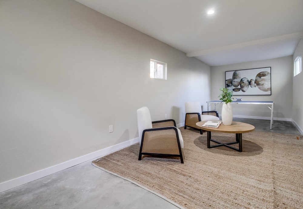Virtual tour photo 48 of 83 for 2121 Dale St