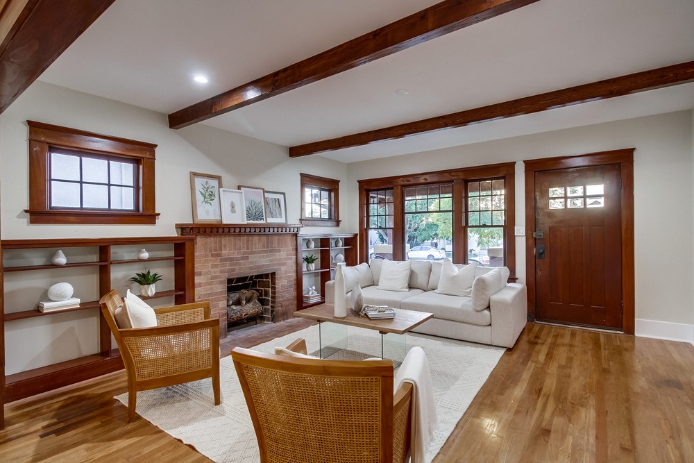 Virtual tour photo 17 of 78 for 2121 Dale St