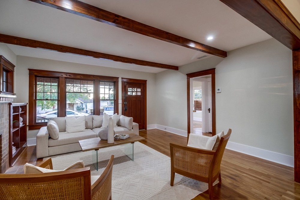 Virtual tour photo 19 of 78 for 2121 Dale St