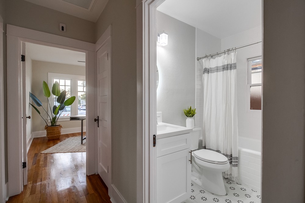 Virtual tour photo 46 of 78 for 2121 Dale St