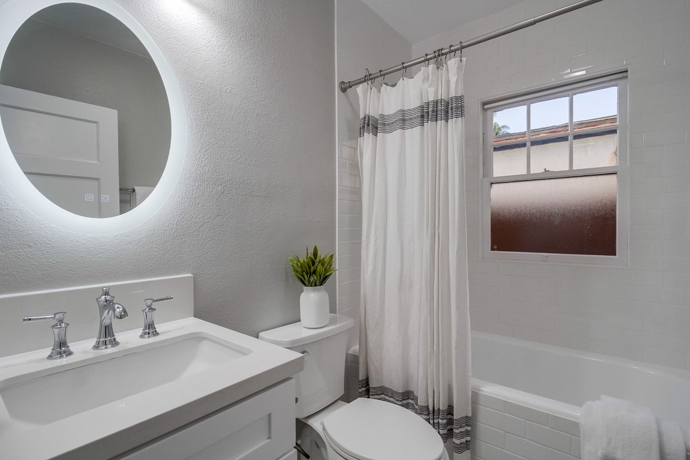 Virtual tour photo 47 of 78 for 2121 Dale St