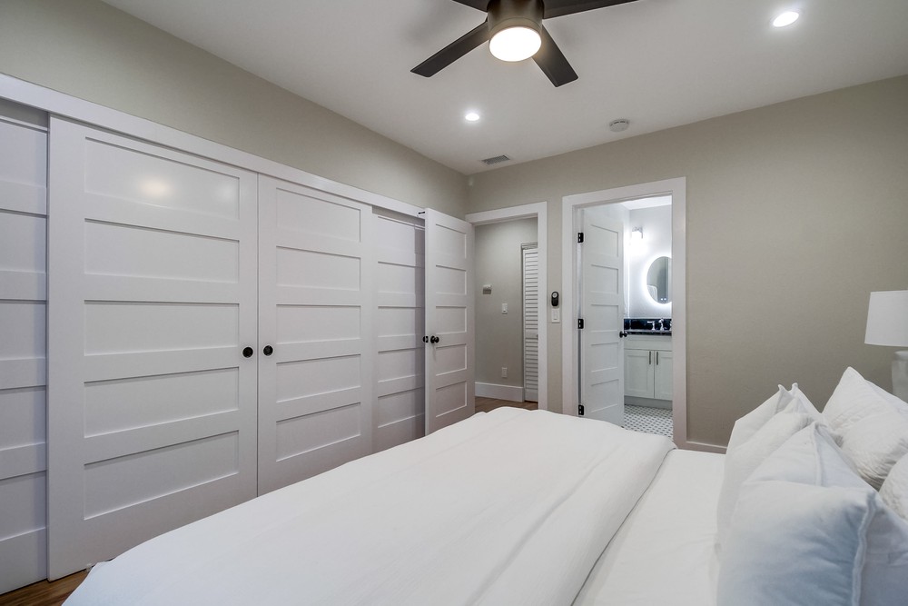 Virtual tour photo 57 of 78 for 2121 Dale St