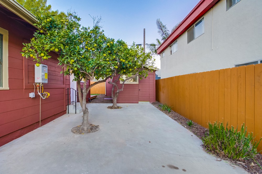 Virtual tour photo 75 of 78 for 2121 Dale St