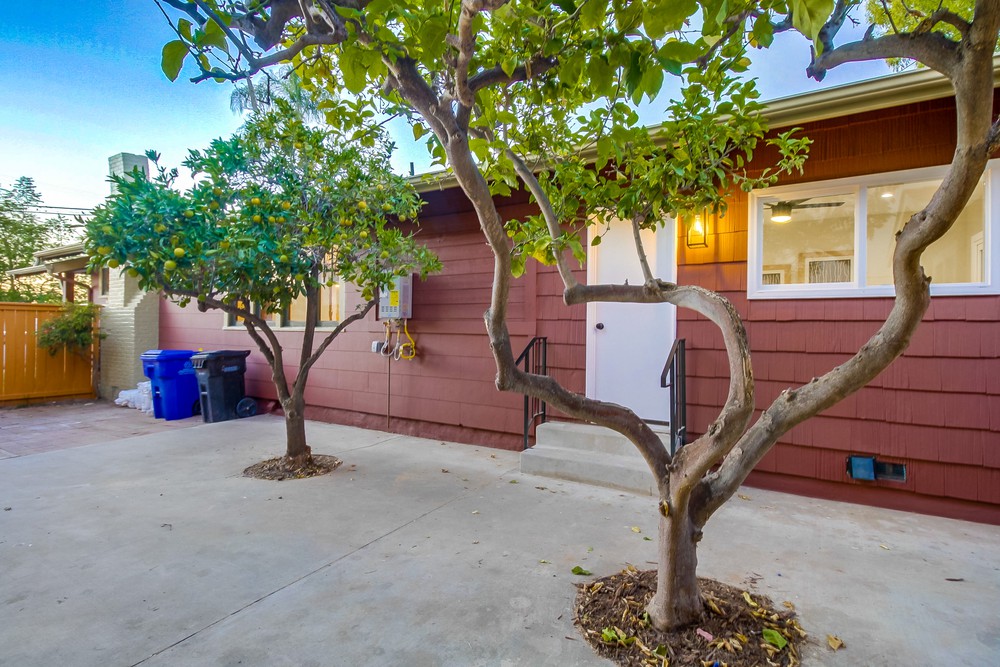 Virtual tour photo 76 of 78 for 2121 Dale St