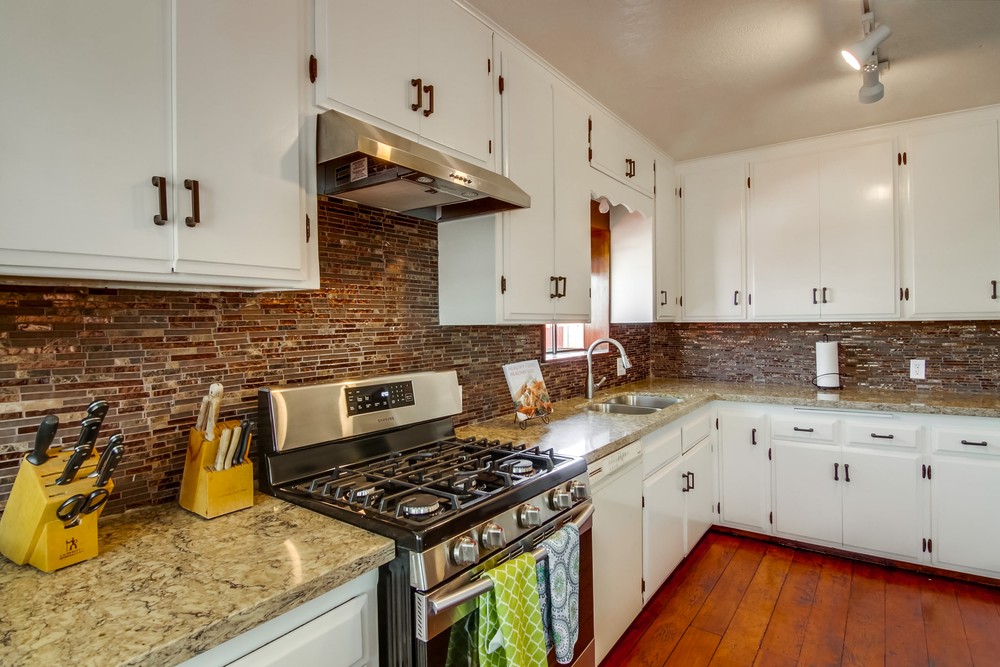 Virtual tour photo 10 of 39 for 2123 39th St