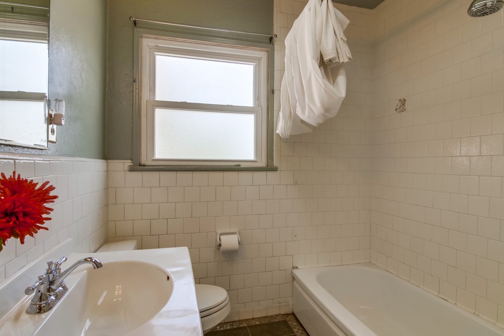 Virtual tour photo 28 of 39 for 2123 39th St