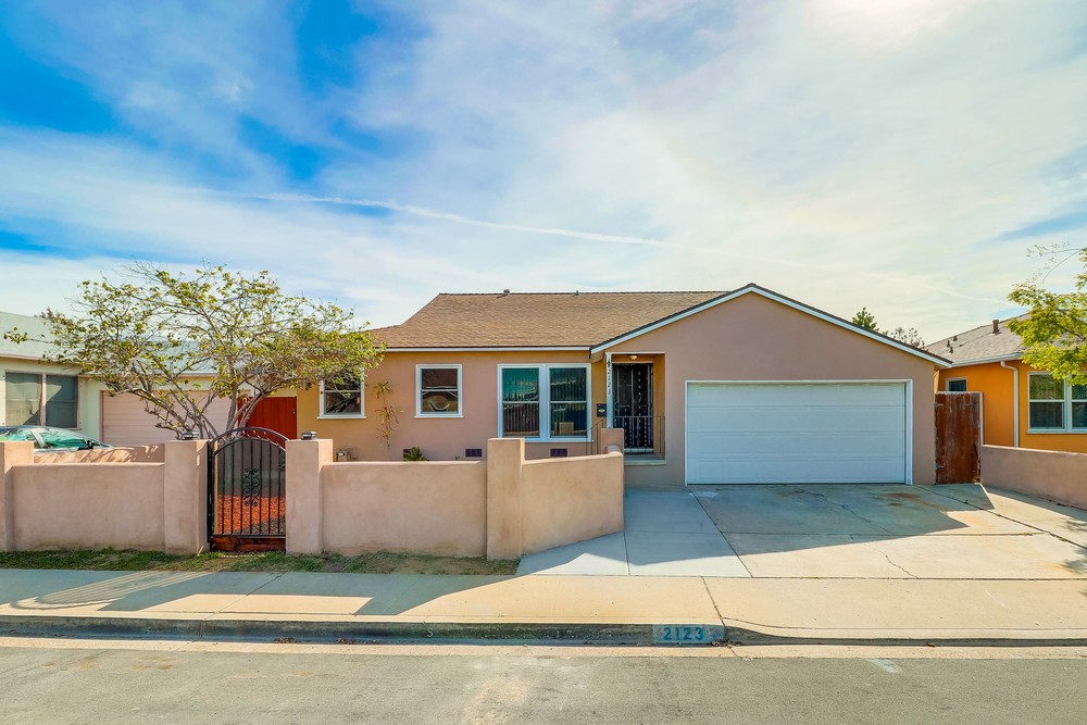 Virtual tour photo 1 of 16 for 2123 39th St