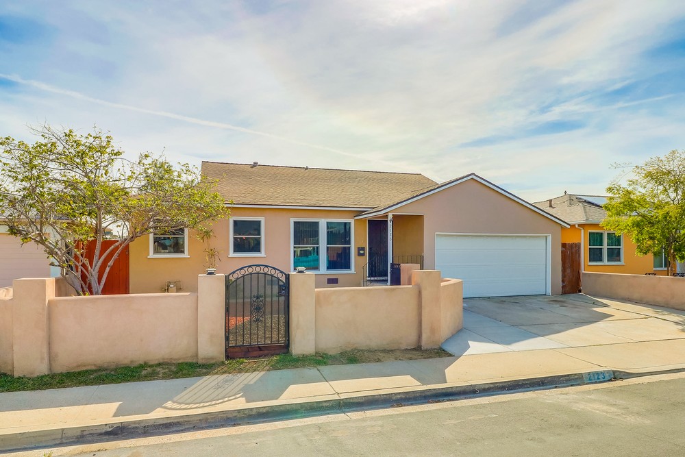 Virtual tour photo 3 of 16 for 2123 39th St