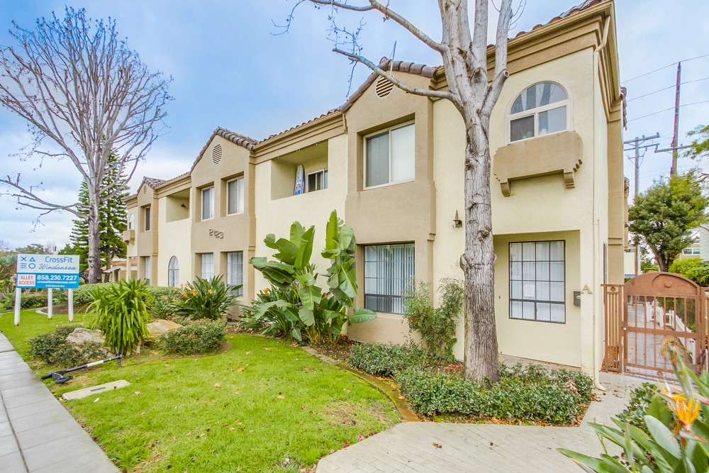 Virtual tour photo 3 of 21 for 2123 Garnet Ave