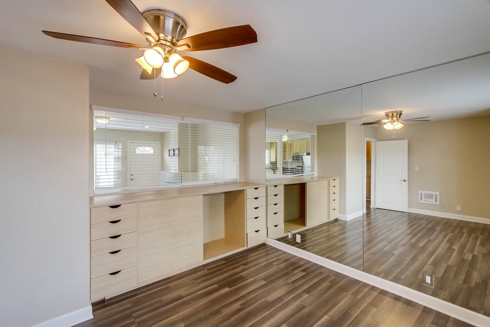 Virtual tour photo 17 of 21 for 2123 Garnet Ave