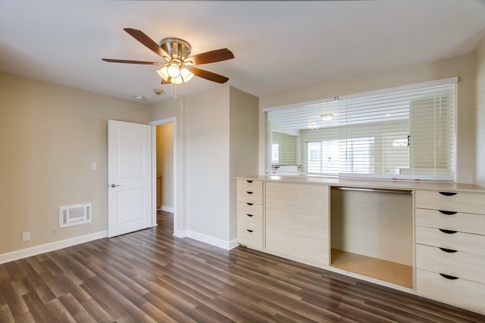 Virtual tour photo 18 of 21 for 2123 Garnet Ave