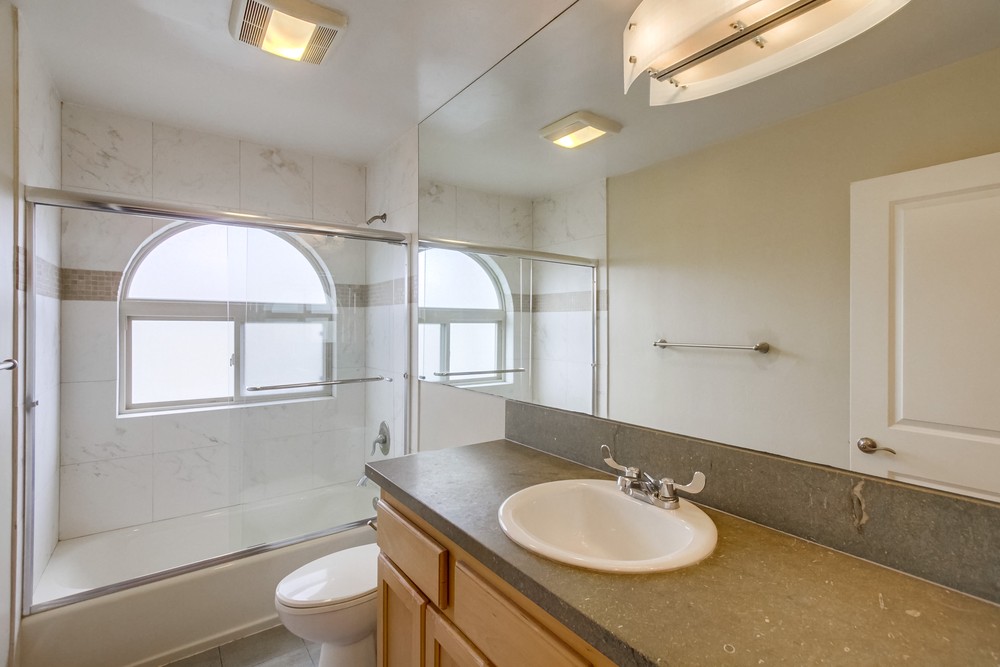 Virtual tour photo 20 of 21 for 2123 Garnet Ave