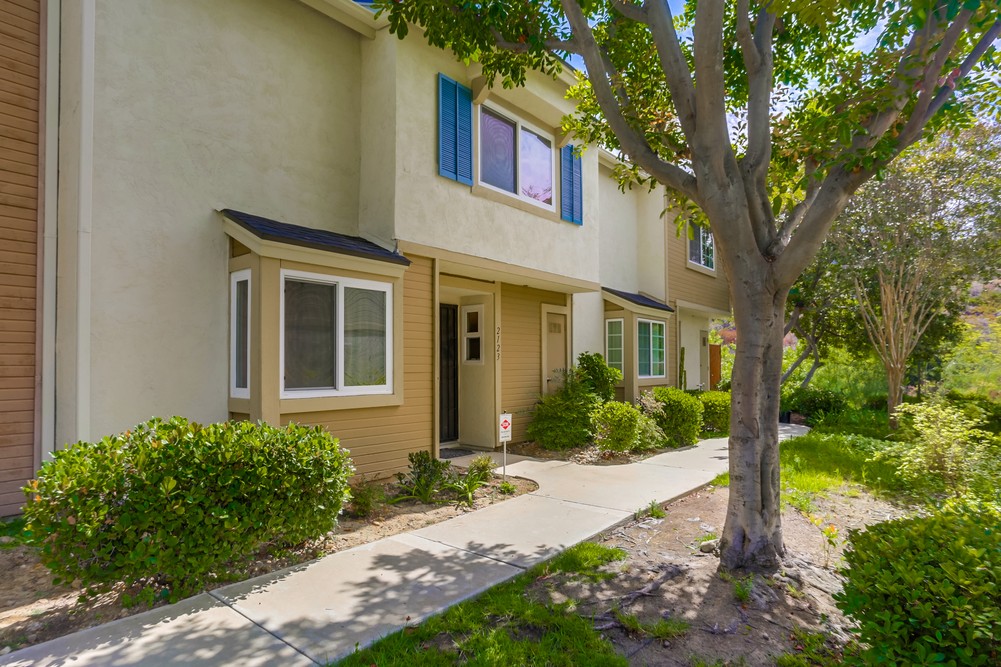 Virtual tour photo 4 of 41 for 2123 Haller St