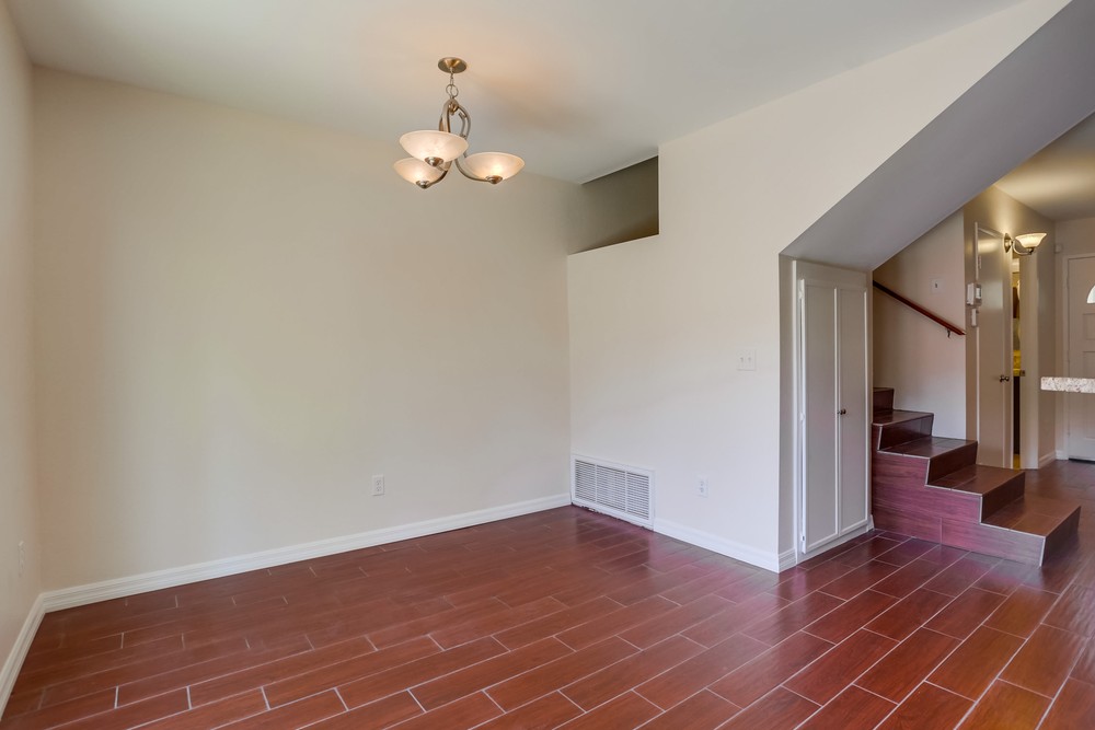 Virtual tour photo 12 of 41 for 2123 Haller St