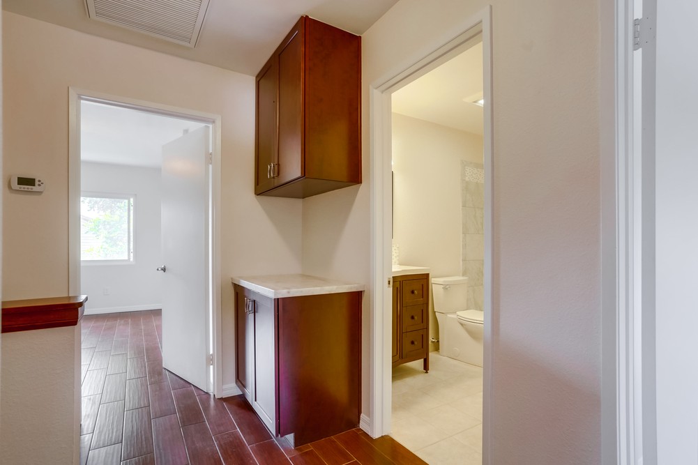 Virtual tour photo 21 of 41 for 2123 Haller St